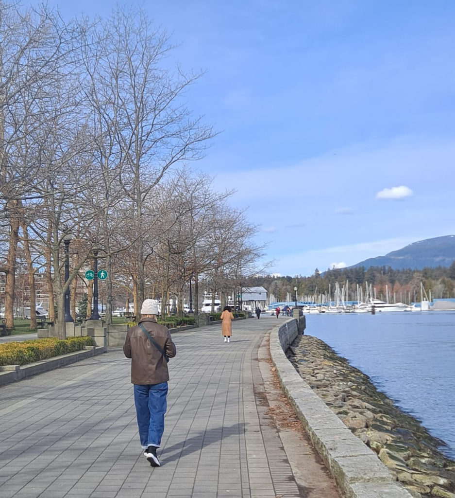 Ollie Poole - Walking around Stanley Park in Vancouver