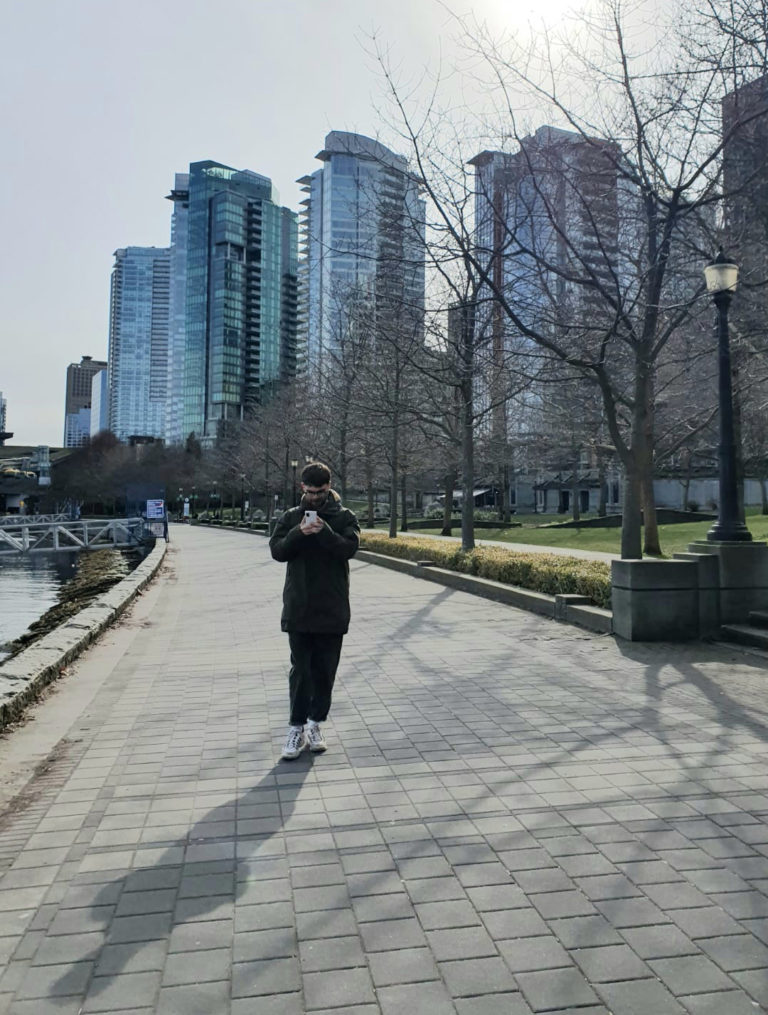 Ollie Poole strolling in Vancouver - Life as a digital nomad