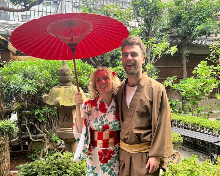 Ollie and Mia on a Japan Workcation